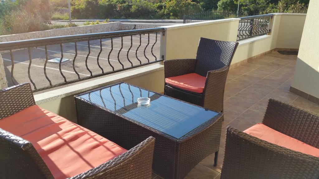 Apartment Karlo Novalja Kültér fotó